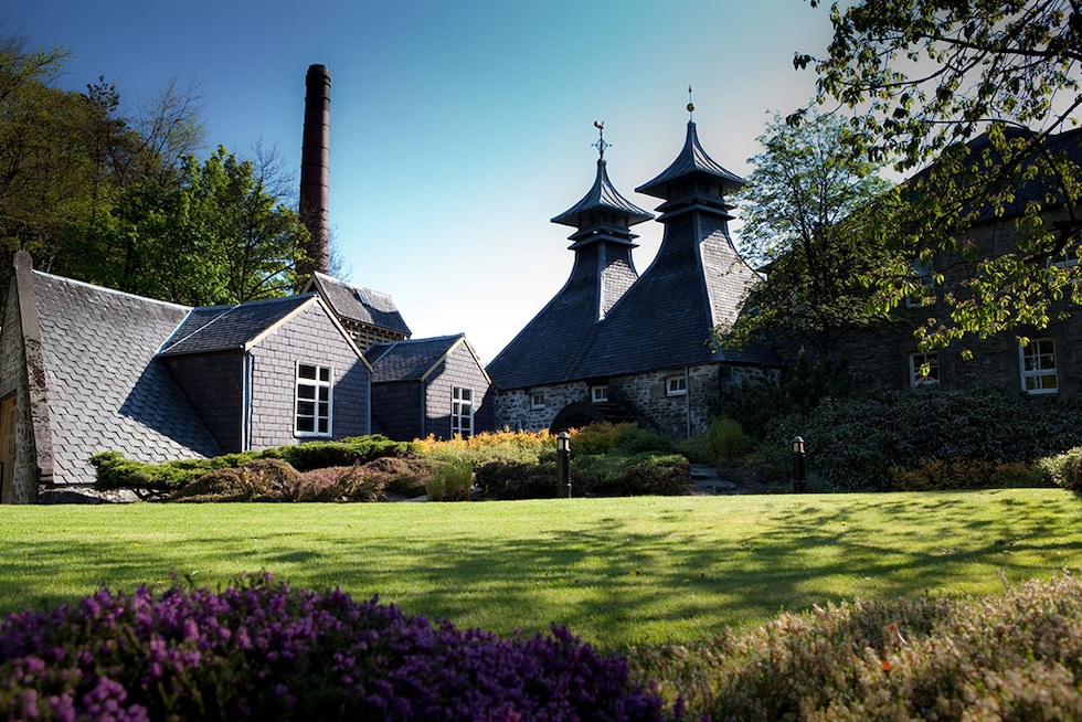 シーバスリーガルの故郷 ストラスアイラ蒸留所