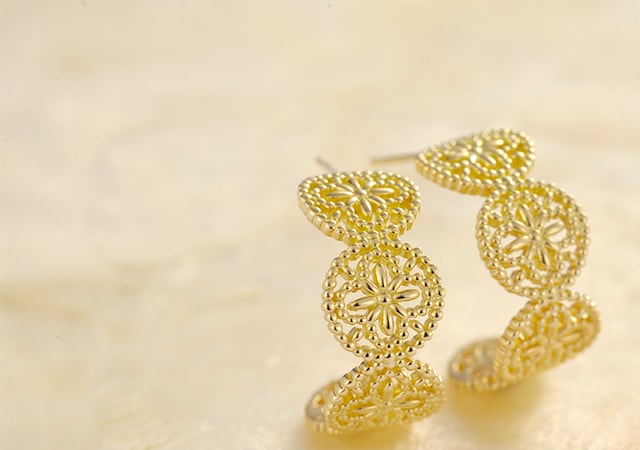 K18pierced earrings K18ピアス K18 pierced earrings flower lace