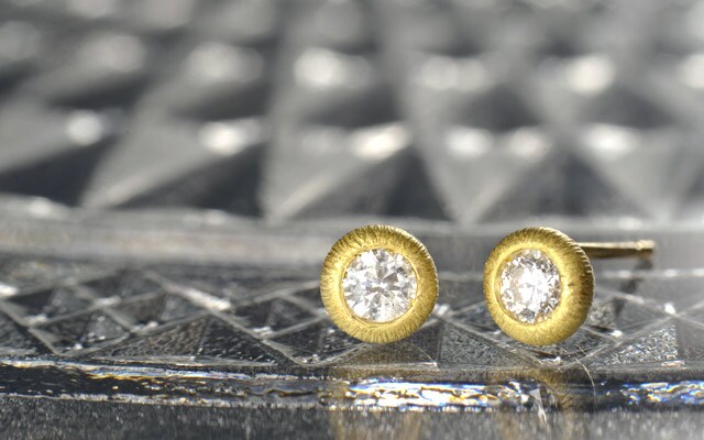 K18 birthstone pierced earrings K18 誕生石　ピアス　cocoon stad diamond