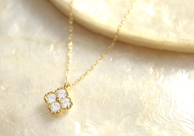 K18 diamond necklace K18 ダイヤモンド　ネックレス classical clover