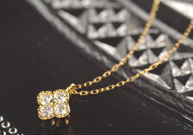 K18 diamond necklace K18 ダイヤモンド　ネックレス classical clover