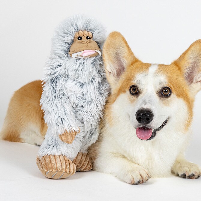 TALL TAILS トール テイルズ クランチ トイ イエティ