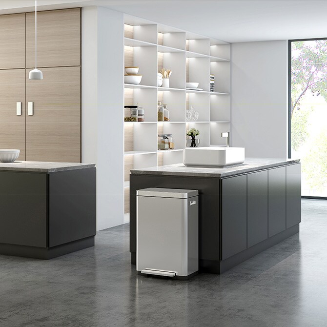 EKO JAPAN イーケーオージャパン Xキューブ ステップビン 30L  ゴミ箱 おしゃれ ペダル 30リットル 横型 防臭 ペット キッチン ダストボックス 国内1年保証  