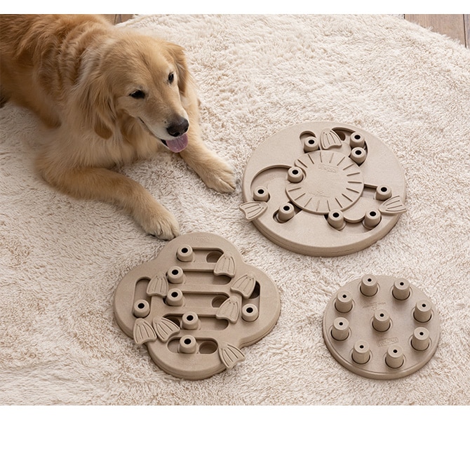 Nina Ottosson ニーナ・オットソン トリーツ・ゲーム ワーカー 犬用 ドッグ 知育トイ おもちゃ ドッグトイ 犬用おもちゃ スロウフィーダー おしゃれ