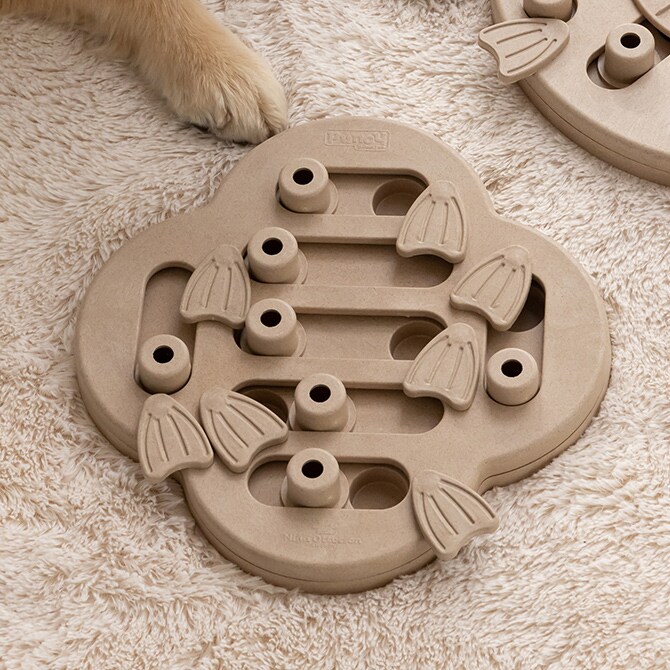 Nina Ottosson ニーナ・オットソン トリーツ・ゲーム ハイド・アンド・スライド 犬用 ドッグ 知育トイ おもちゃ ドッグトイ 犬用おもちゃ スロウフィーダー おしゃれ