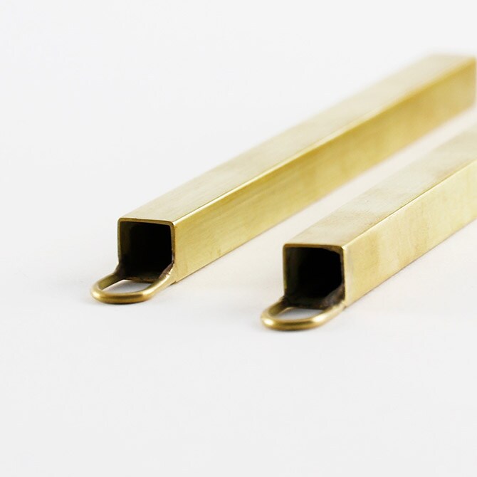 shesay シセイ 壁に掛けて使える BRASSのスティックフラワーベース L