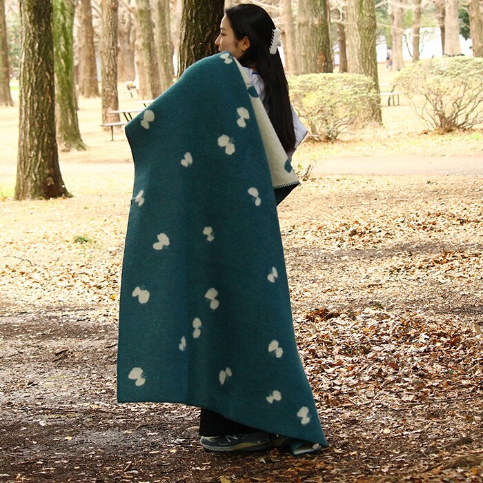 KLIPPAN クリッパン【正規取扱店】 ウール シングルブランケット CHOUCHO  スローケット 厚手 毛布 高級 おしゃれ 北欧 肩掛け ギフト プレゼント ミナペルホネン  