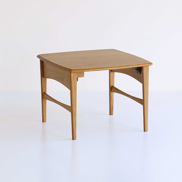 Herit. ヘリット キッズフォールディングテーブル 折りたたみ 子供用デスク 子供用机 おしゃれ シンプル 北欧 木製 学習デスク 学習机 勉強机 幼児 小学生 低学年 省スペース リビング学習 保育園 幼稚園