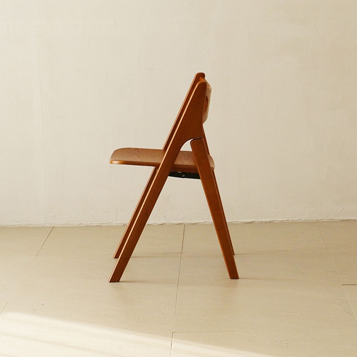 Spera フォールディングチェア 折りたたみチェア 折りたたみ椅子 おしゃれ シンプル 北欧 木製 スリム コンパクト 在宅勤務 省スペース 一人暮らし インテリア 新生活