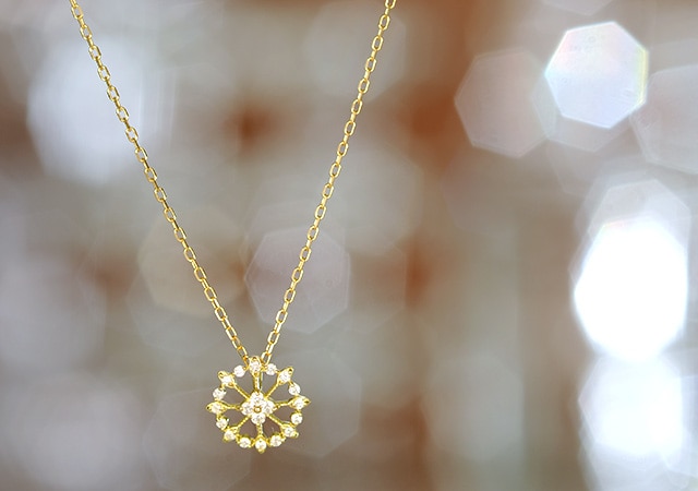 K18 diamond necklace idea