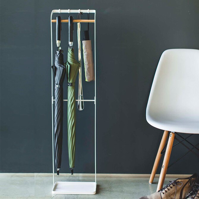tower タワー 引っ掛けアンブレラスタンド 傘立て おしゃれ 北欧 スリム アイアン アンブレラスタンド 玄関 省スペース 白 黒