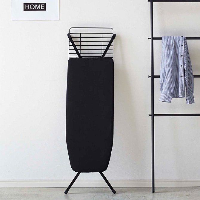 tower タワー スタンド式アイロン台  アイロン台 スタンド式 おしゃれ モノトーン 白 黒 山崎実業 棚 アイアン シンプル  