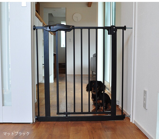 uminecco ウミネッコ ツヤ消し スチールゲート ペットゲート 突っ張り ペットフェンス セーフティゲート おしゃれ ドア付き 扉 脱走防止 シンプル かっこいい