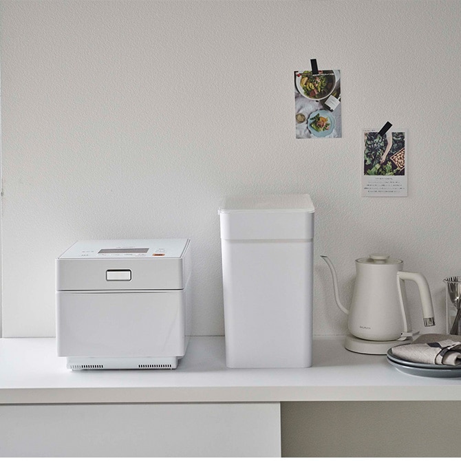 tower タワー 密閉米びつ 10kg 計量カップ付き