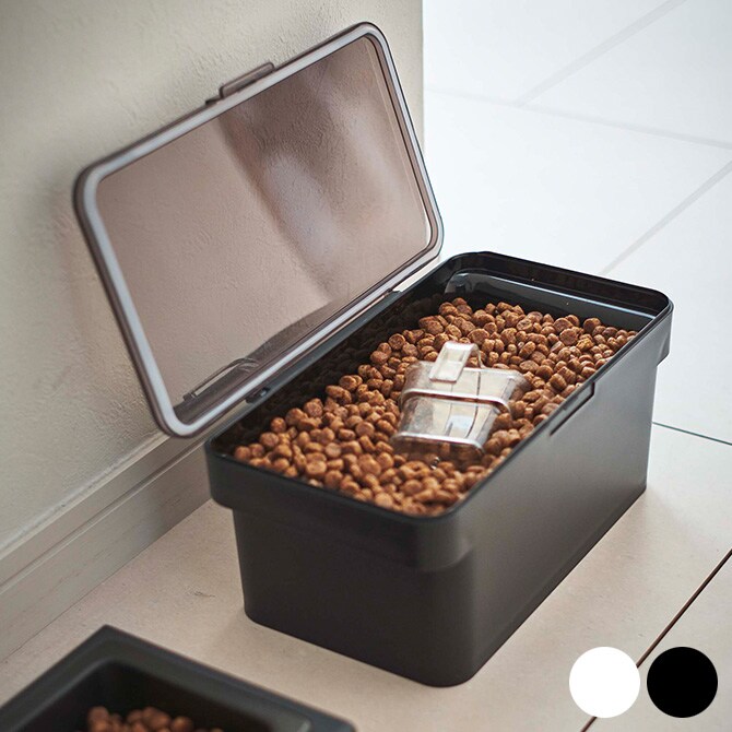 tower タワー 密閉ペットフードストッカー 1.5kg 計量カップ付き ペットフード ストッカー 保存容器 密閉 おしゃれ 北欧 計量カップ 白 黒 ペット用品