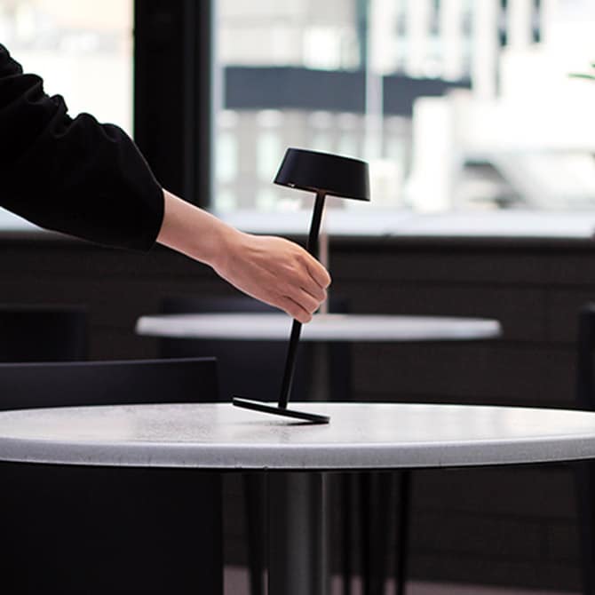 BRID ブリッド Olika コードレス LEDテーブルライト  テーブルライト LED コードレス おしゃれ 防水 タッチセンサー 卓上 調光 アウトドア ベランダ  