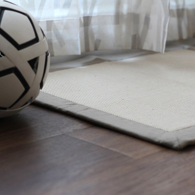 BRID ブリッド Olika リネンフレームラグ 50×70cm  ラグ マット 北欧 おしゃれ 滑り止め 洗える 長方形 手洗い可 床暖房対応 ホットカーペット対応  