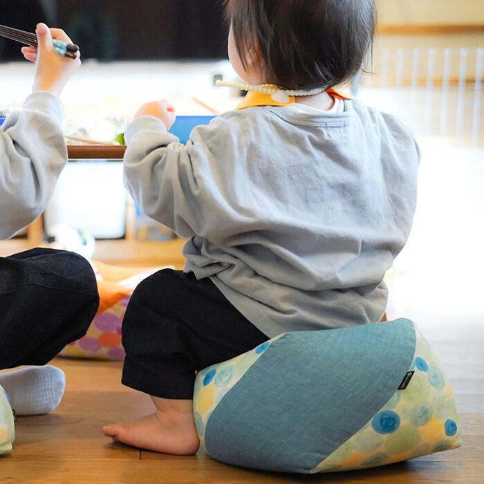 洛中高岡屋 おじゃみキッズ 学  子供用 座布団 豆椅子 豆イス キッズチェア おしゃれ かわいい 和風 日本製 フロアクッション スツール ローテーブル用 姿勢サポート  