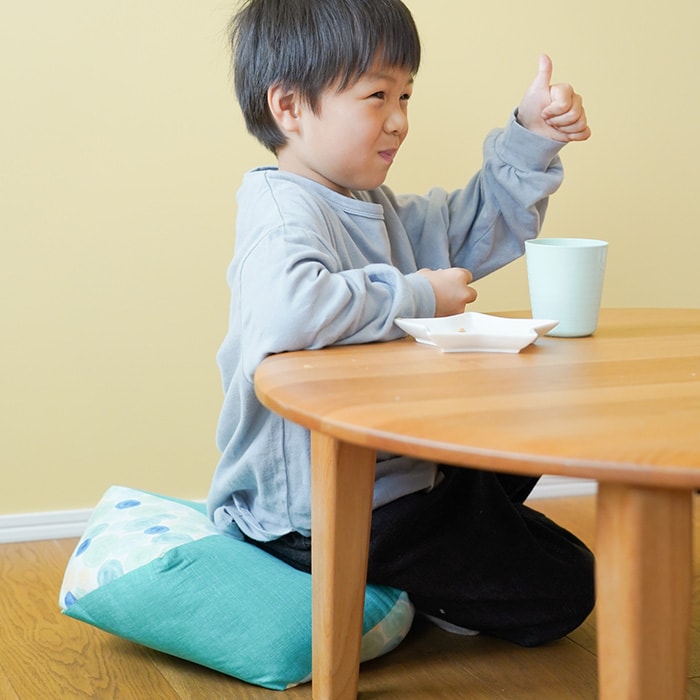 洛中高岡屋 おじゃみキッズ 習  子供用 座布団 豆椅子 豆イス キッズチェア おしゃれ かわいい 和風 日本製 フロアクッション スツール ローテーブル用 姿勢サポート  