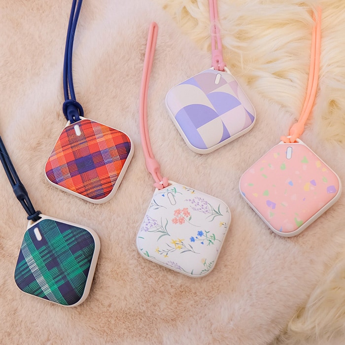 ELAiCE エレス LEDライト付き充電式カイロ イーカイロ カレ 25 カイロ 充電式 かわいい おしゃれ 携帯 ハンドウォーマー USB充電 電気カイロ 電子カイロ コンパクト 防寒グッズ ギフト プレゼント