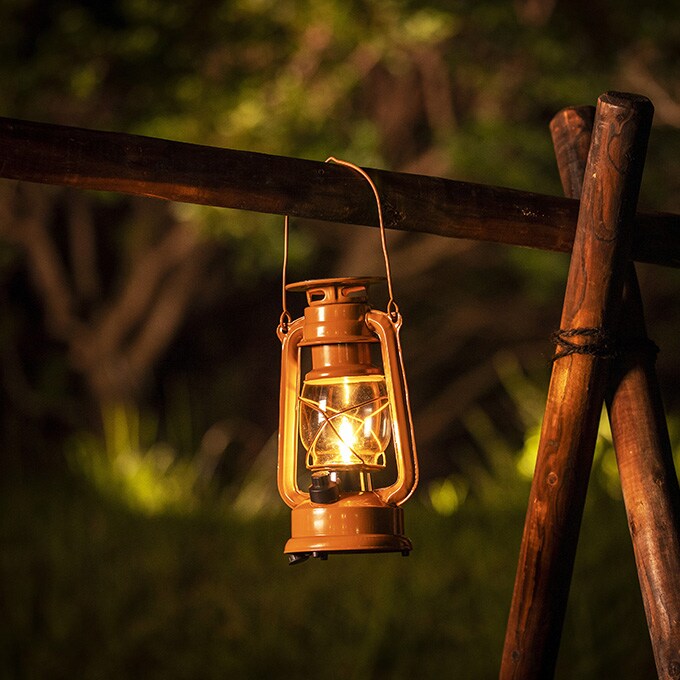 ガーデンライト あかりクラシック ルミエール LEDランタン  ソーラーライト LEDライト 庭園灯 屋外 置き型 タイマー 調光機能付 電球色 アウトドア キャンプ 足元 安全 庭 花壇 防犯 タカショー  