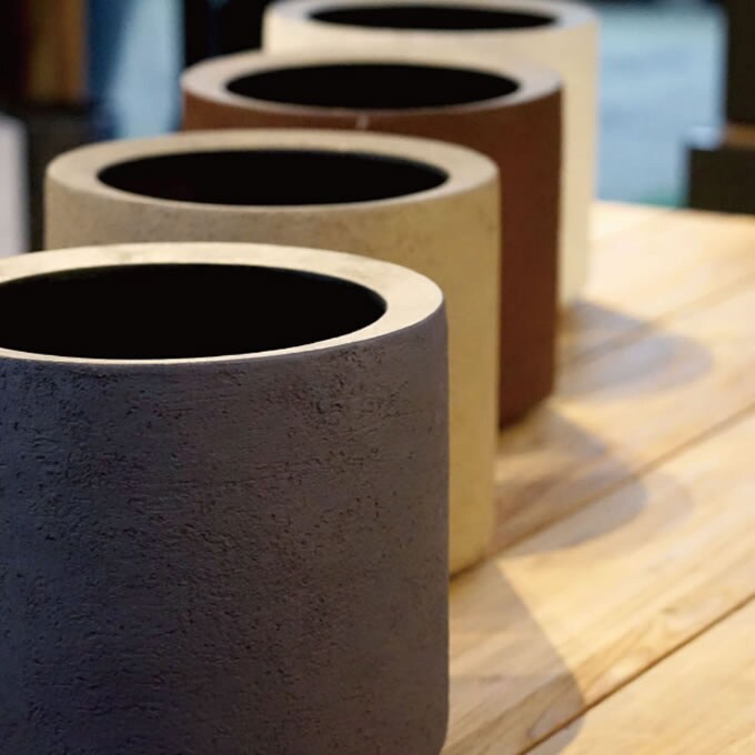 プランター インテリアカラー ソルナシリンダー 直径43cm  プランターポット 植木鉢 大型 大鉢 軽量 シンプル FRP 丈夫 穴あり テラス バルコニー 公共施設 エントランス おしゃれ インテリア  