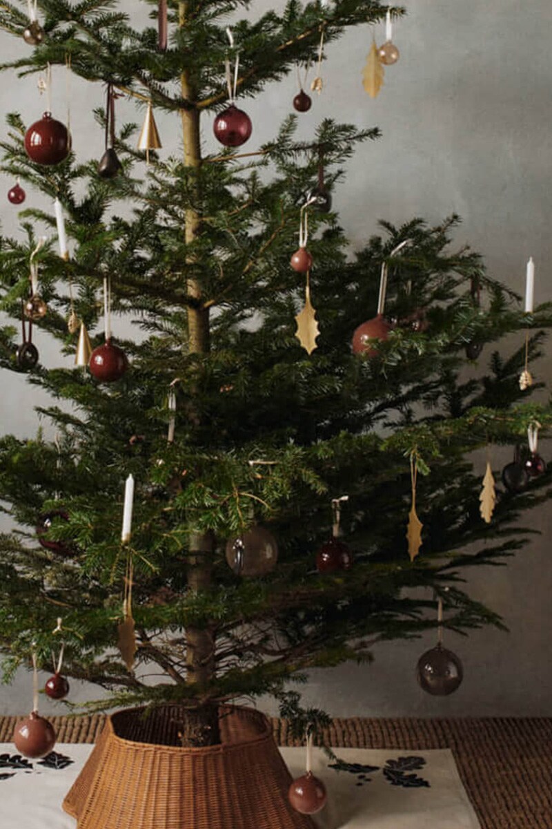 ferm LIVING ファームリビング Oak Leaf Ornaments オークリーフ オーナメント 4個セット  北欧 クリスマス オーナメント おしゃれ　可愛い 北欧雑貨 インテリア雑貨 オークの葉 ゴールド　真鍮 正規販売店  