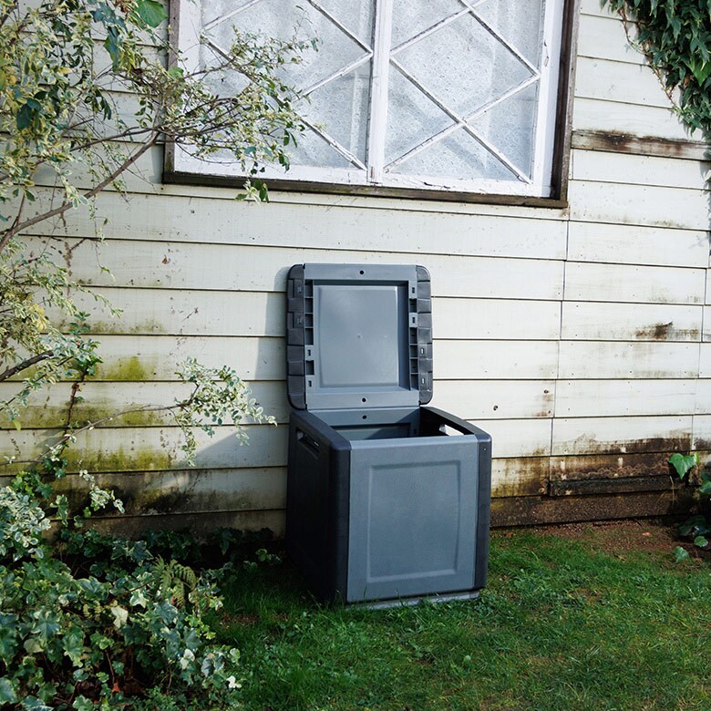 コンパクト収納 樹脂製ストッカー キューブ 幅54cm 小型収納庫 ストッカー 物置 コンテナ ベランダ テラス 屋外 組立簡単