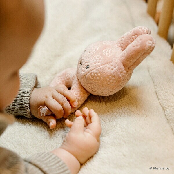 ミッフィー miffy x Little Dutch Flower ベビーラトル ストロベリー ベビー 出産祝い