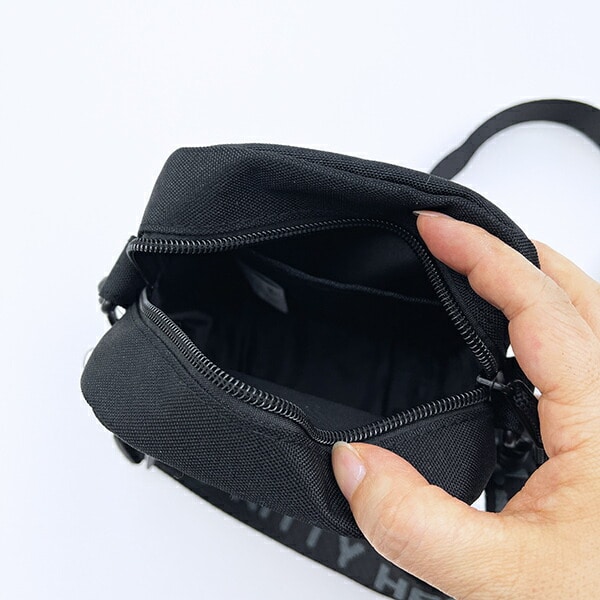 サンリオ ハローキティ 目隠しミニショルダーバッグ (ブラック) Sanrio