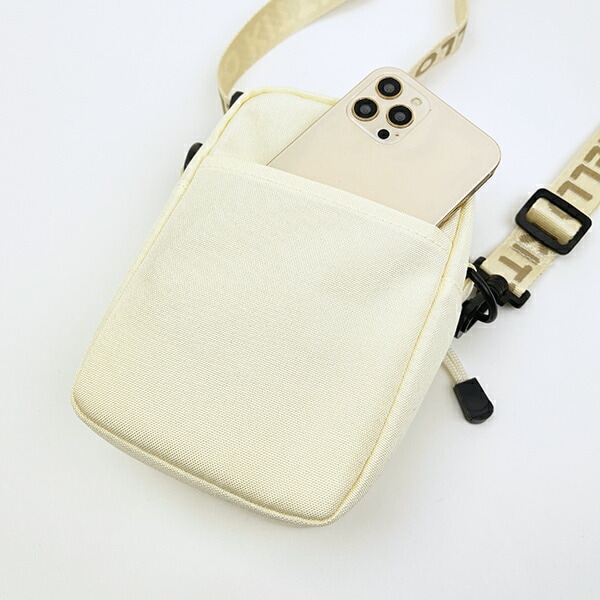 サンリオ ハローキティ 目隠しミニショルダーバッグ (アイボリー) Sanrio