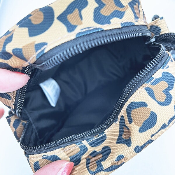 サンリオ ハローキティ 目隠し ショルダーバッグ レオパード Sanrio