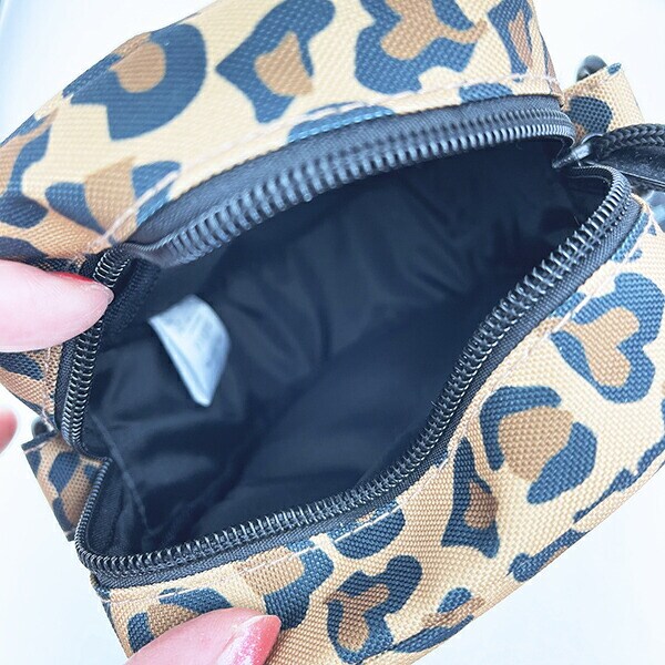 サンリオ ハローキティ 全身 ショルダーバッグ レオパード Sanrio