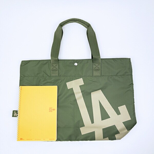 MLB(メジャーリーグ)  ドジャース ナイロントートバッグ カーキ