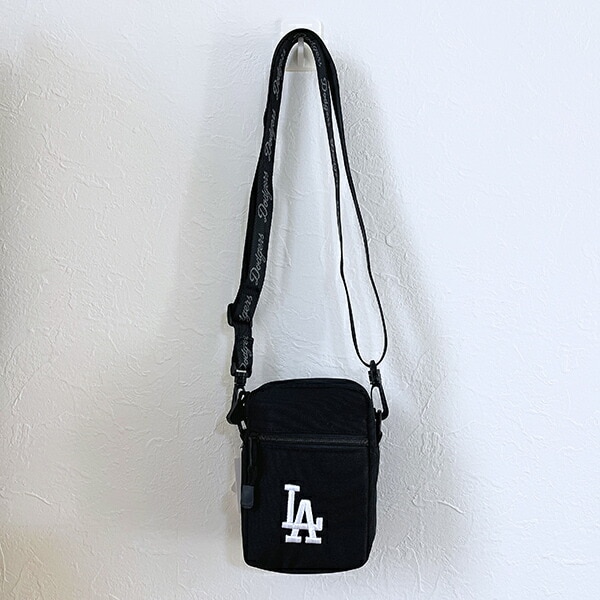 MLB(メジャーリーグ)  ドジャース ミニショルダーバッグ ブラック×ホワイト
