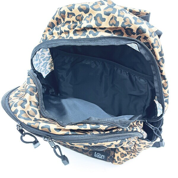LOVEBOAT(ラブボート)  多機能リュック レオパード