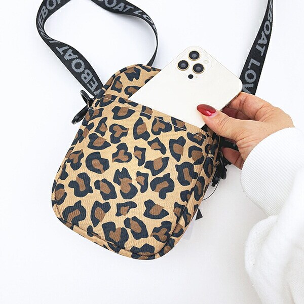 LOVEBOAT(ラブボート) ショルダーバッグ レオパード