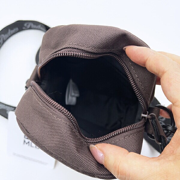 MLB(メジャーリーグ)  パドレス ミニショルダーバッグ ブラウン