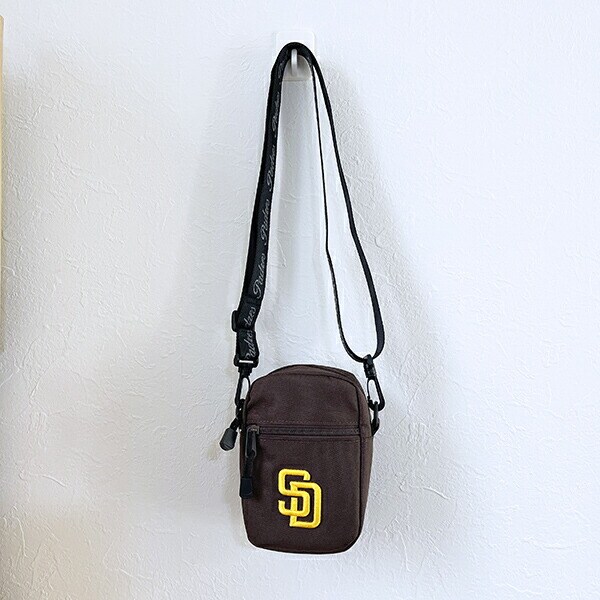 MLB(メジャーリーグ)  パドレス ミニショルダーバッグ ブラウン