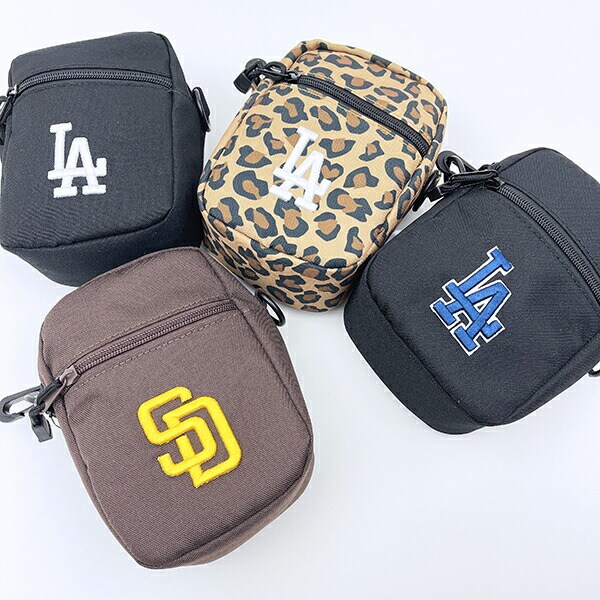 MLB(メジャーリーグ)  パドレス ミニショルダーバッグ ブラウン