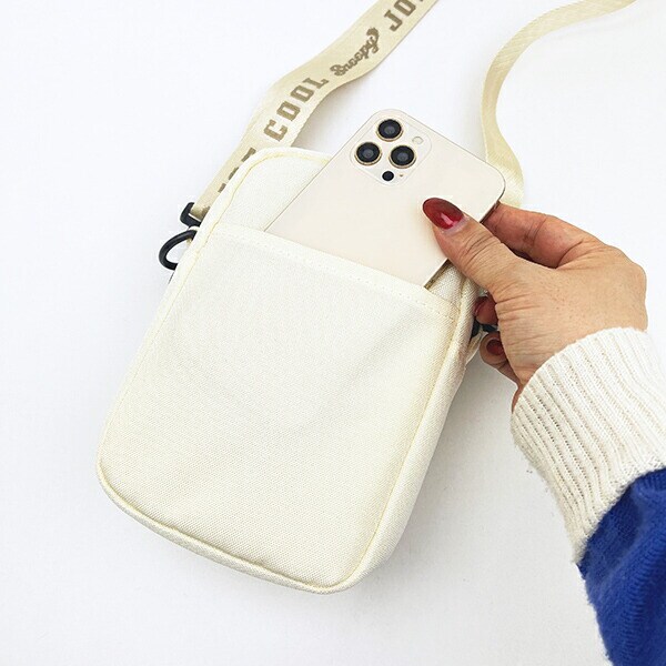 スヌーピー ジョークール 縦型ショルダーバッグ アイボリー SNOOPY