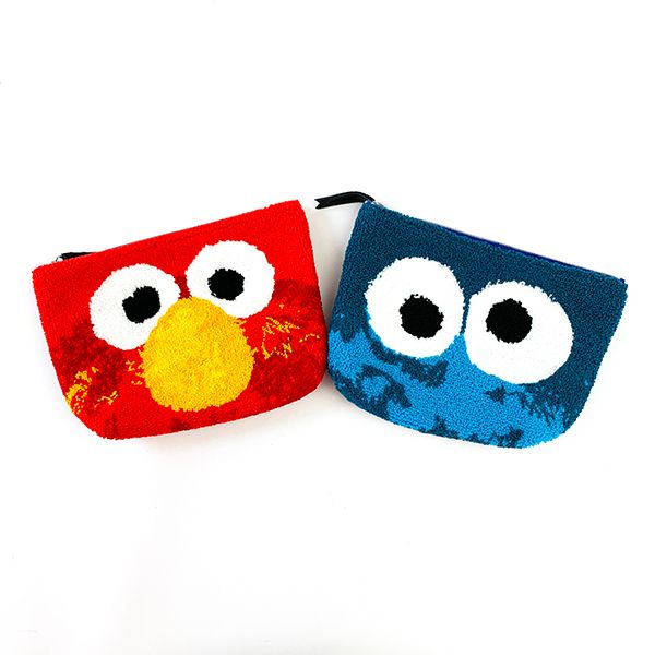 セサミストリート エルモ さがら刺繍 ポーチ レッド