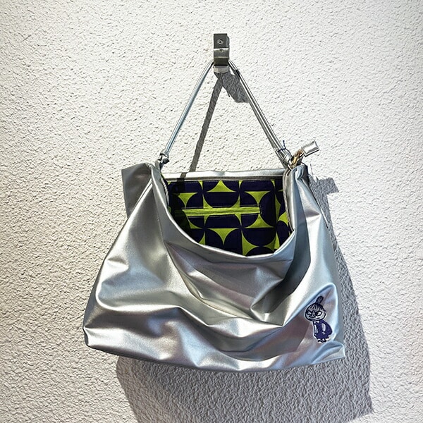 ムーミン リトルミイ Jocomomola トートバッグ シルバー MOOMIN