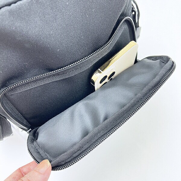 サンリオ クロミ ミニショルダーバッグ (ブラック） Sanrio