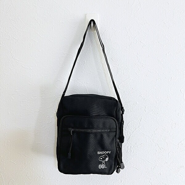 スヌーピー ミニショルダーバッグ ブラック SNOOPY