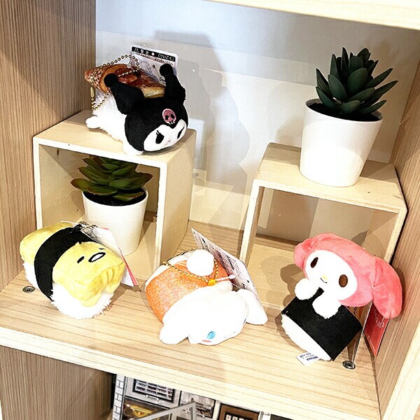 サンリオ シナモロール 寿司 カリフォルニアロール マスコット ぬいぐるみ ホワイト