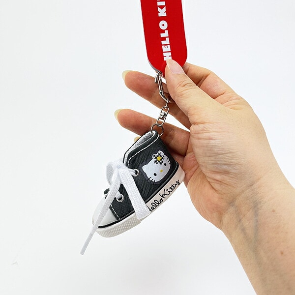 サンリオ ハローキティ スニーカーキーリング カオハナ ブラック Sanrio