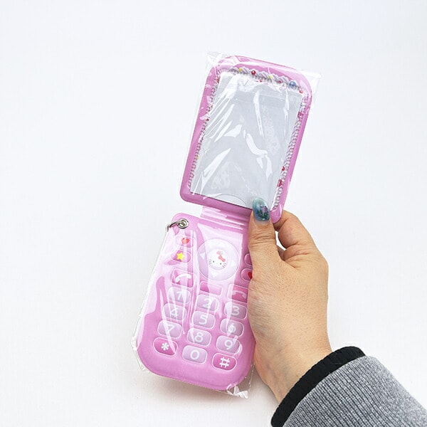 サンリオ ハローキティ Ｙ2Ｋホイップ パスケース 定期入れ ICカードケース レッド sanrio