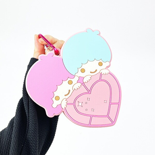 サンリオ リトルツインスターズ はあとぎゅっ カラビナ付シリコンポーチ Sanrio