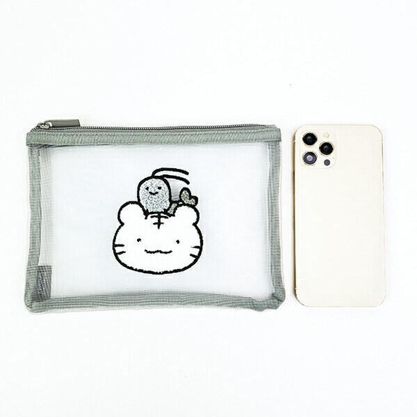 ホワイトタイガーとブラックタイガー サガラ刺繍メッシュポーチ ブラック